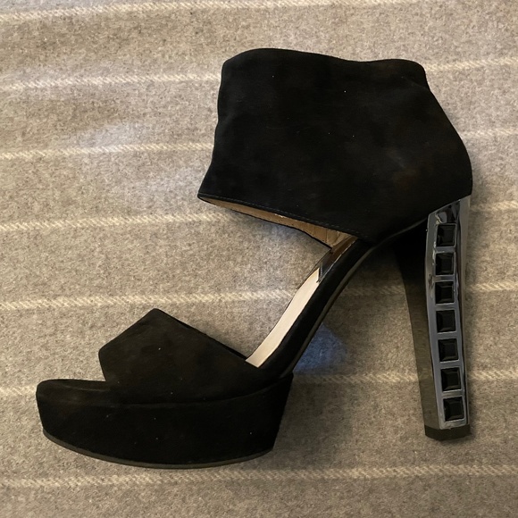 MICHAEL Michael Kors Black Suede Open Toe High Heels - Picture 2 of 6